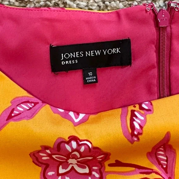 Jones New York, Floral Sheath/ Mini Dress, Size 10 - Picture 10 of 11